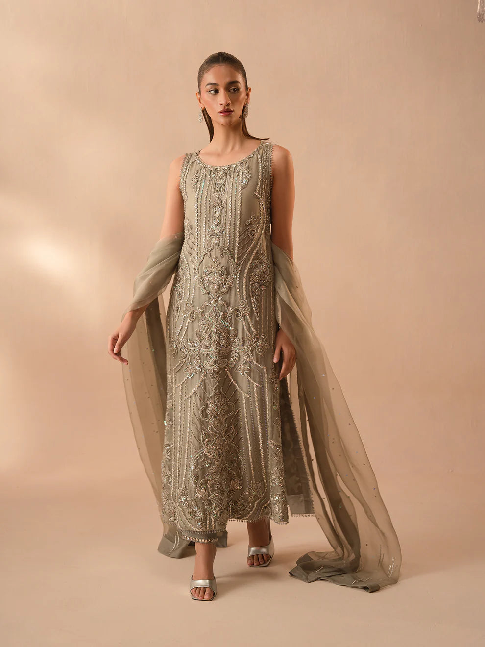 lookbook image shop_this_look_amDhCa