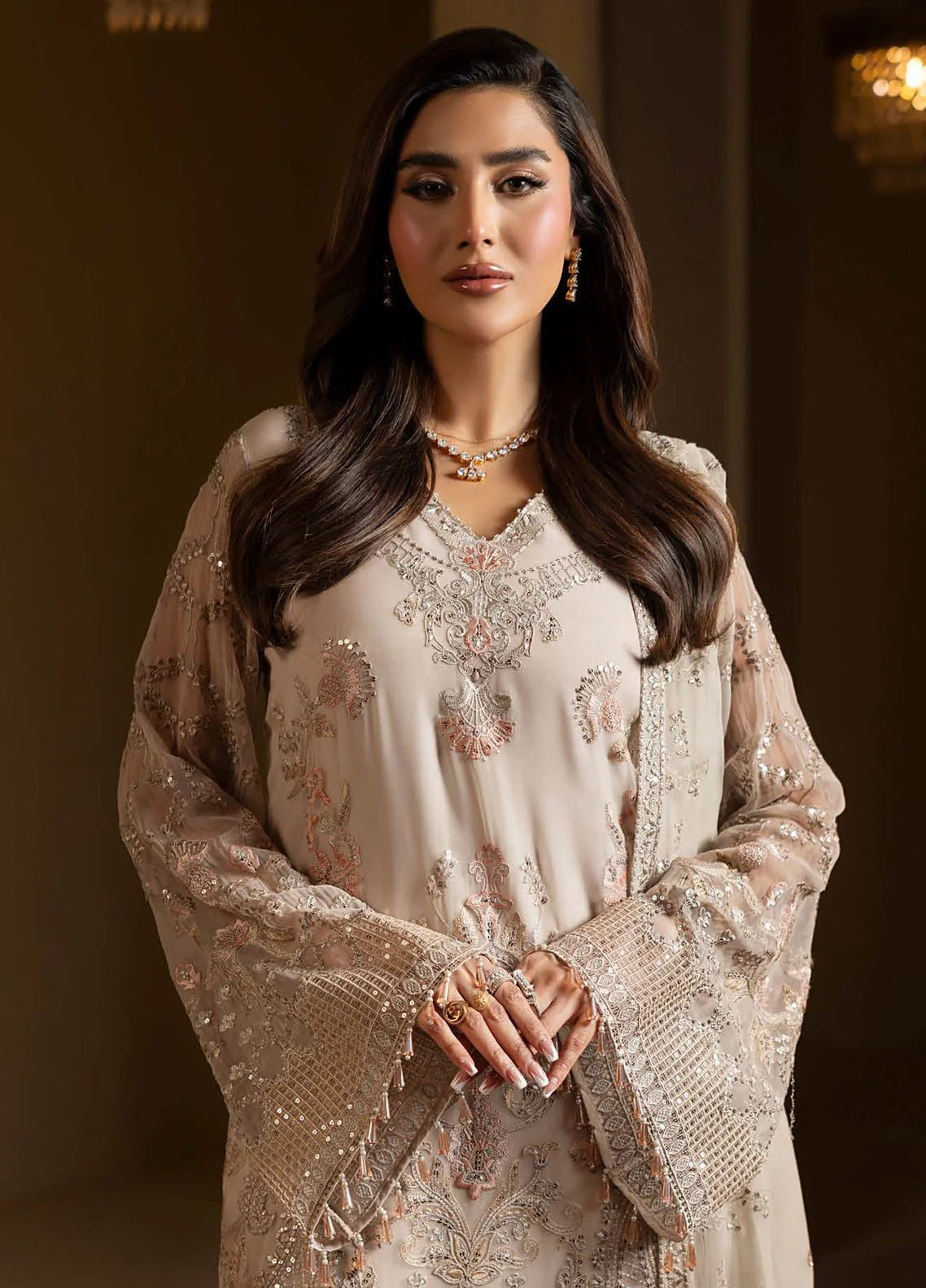 LAVISH || ASHNAI